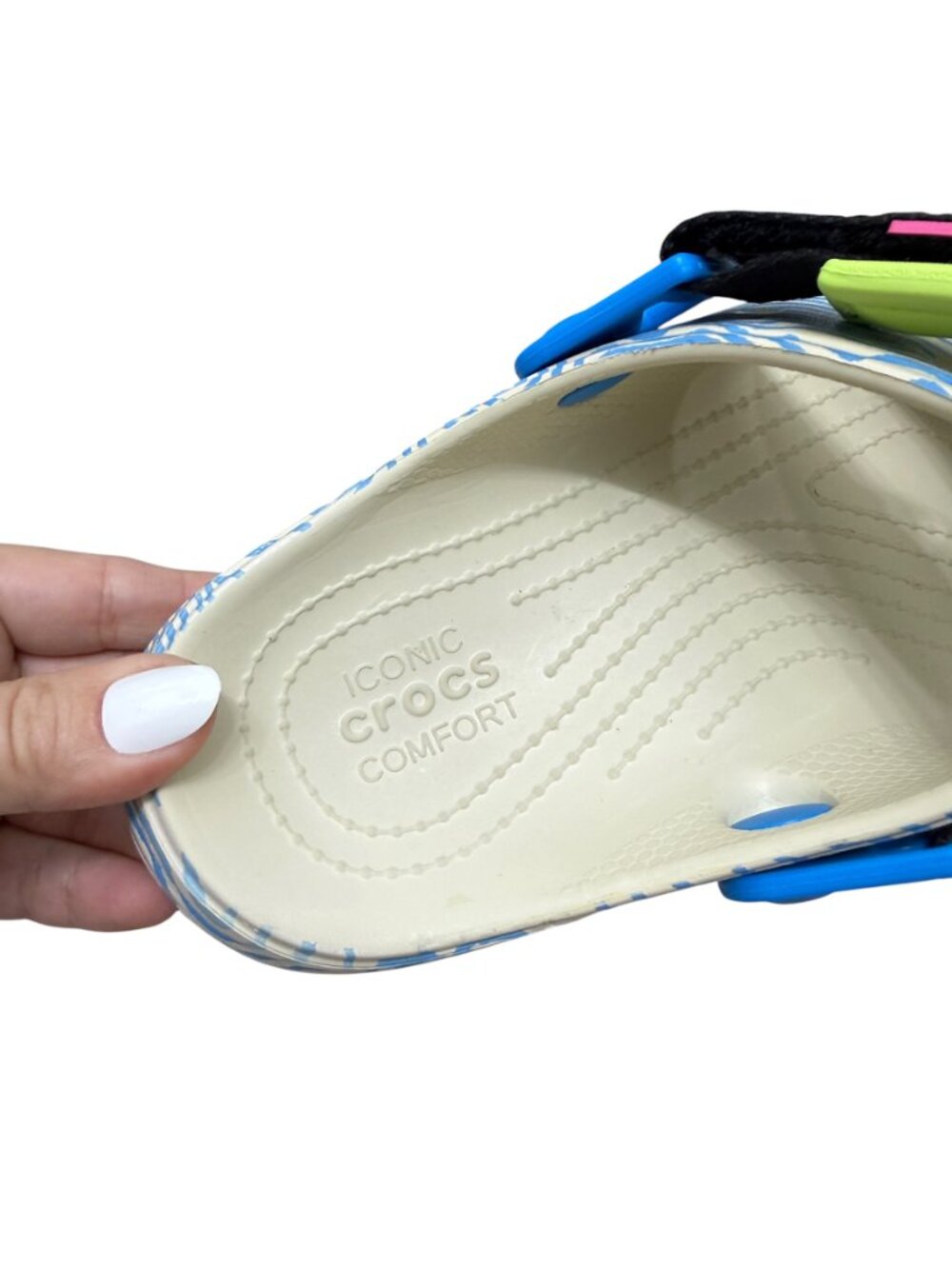 Crocs Classic All-Terrain Topographic Sandals in Bone/Multi Men's 6 Women's 8 - Picture 6 of 8